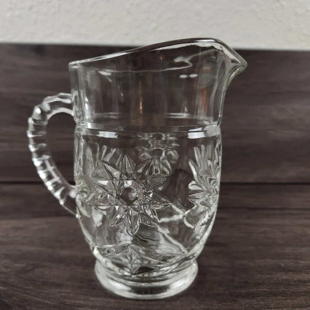 Vintage Anchor Hocking Pint Pitcher Starburst Star of David 5.5''